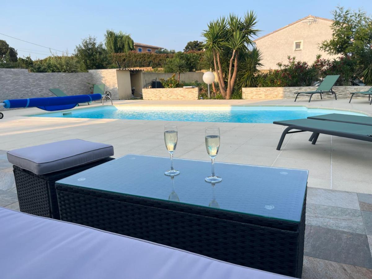 Villa Heliopolis Ventiseri ภายนอก รูปภาพ